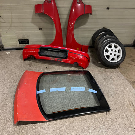Nissan S13 karossdelar & fälgar