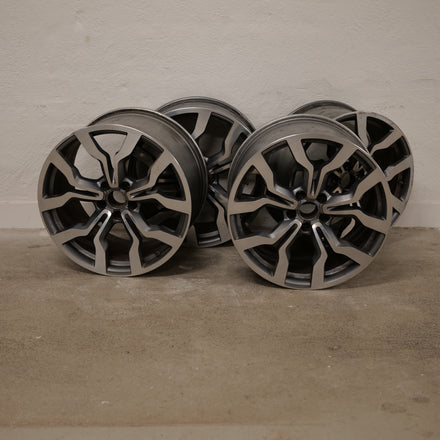 19" Audi R8 OE fälgar