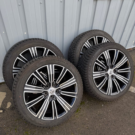 18" Volvo V60 kompletta vinterhjul dubb