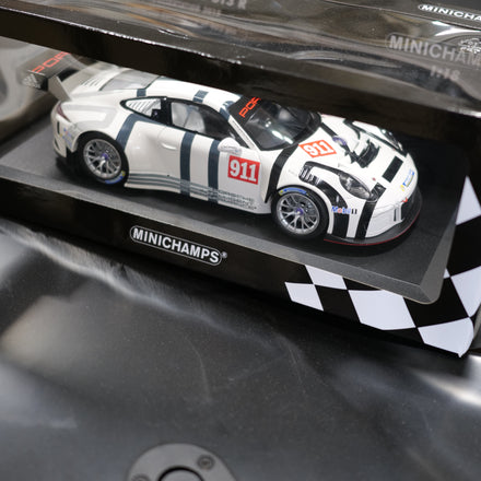 1:18 Porsche 911 GT3 R