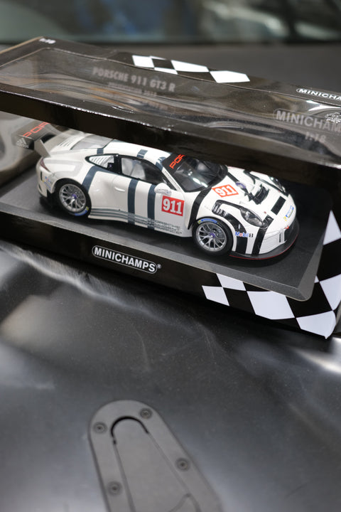 1:18 Porsche 911 GT3 R
